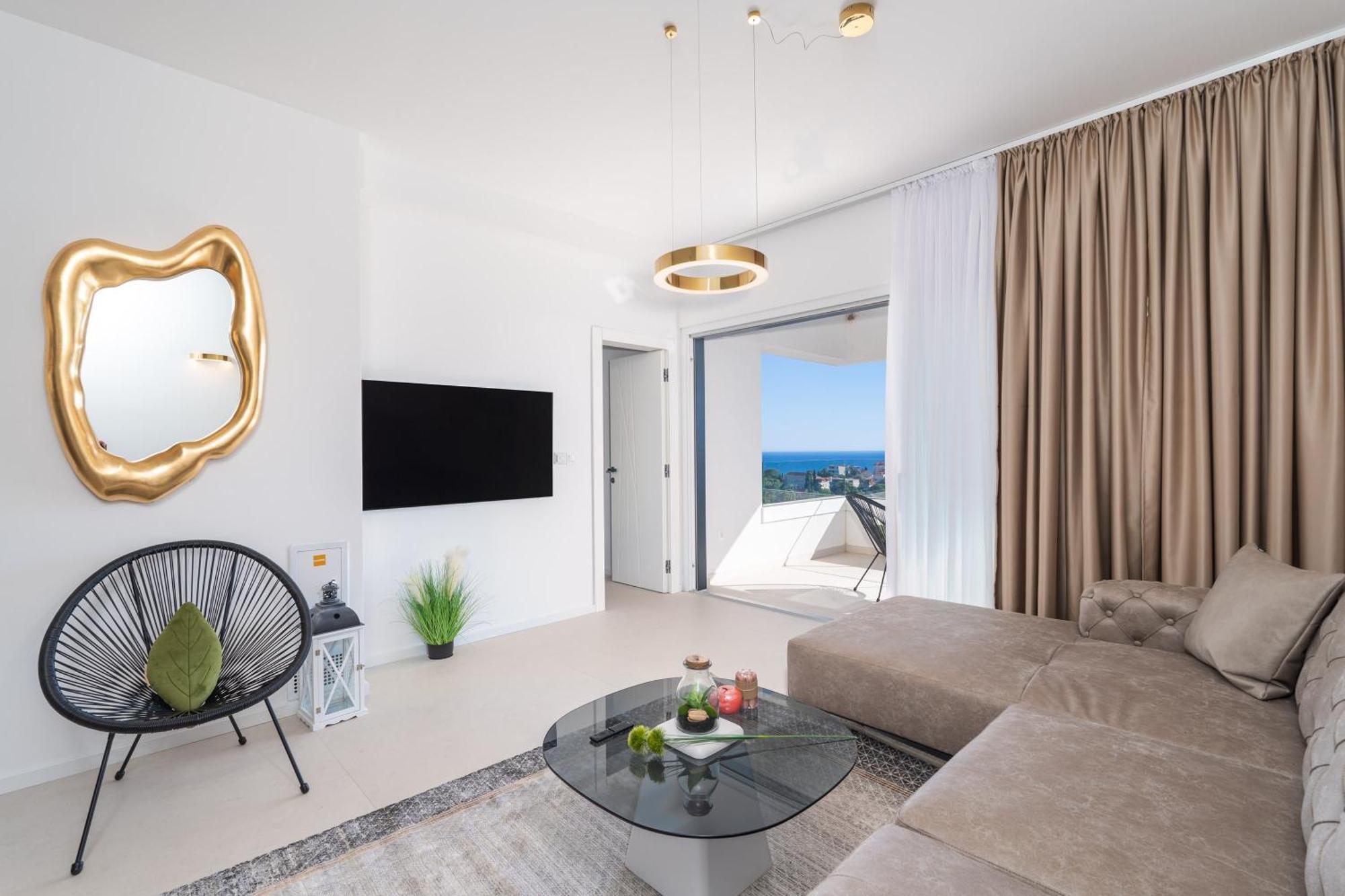 Sunset Apartment